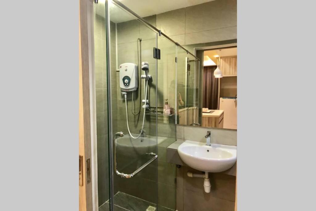 Condo in IMAGO MALL 亚庇最大商场IMago楼里公寓 코타키나발루에서가장큰쇼핑센터아파트 외부 사진