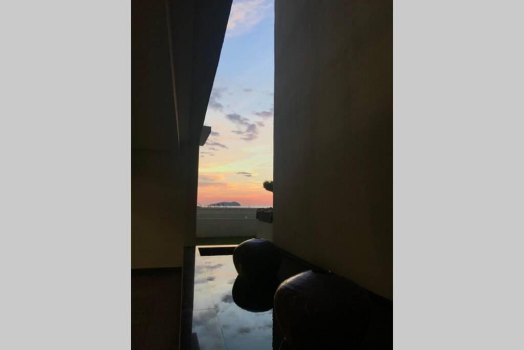 Condo in IMAGO MALL 亚庇最大商场IMago楼里公寓 코타키나발루에서가장큰쇼핑센터아파트 외부 사진